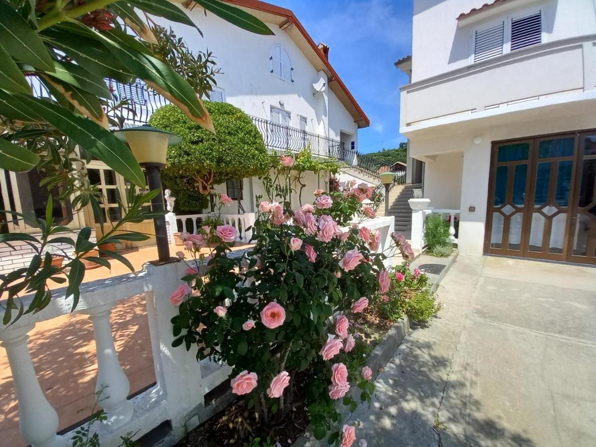 Apartment Preka Palit Exterior foto